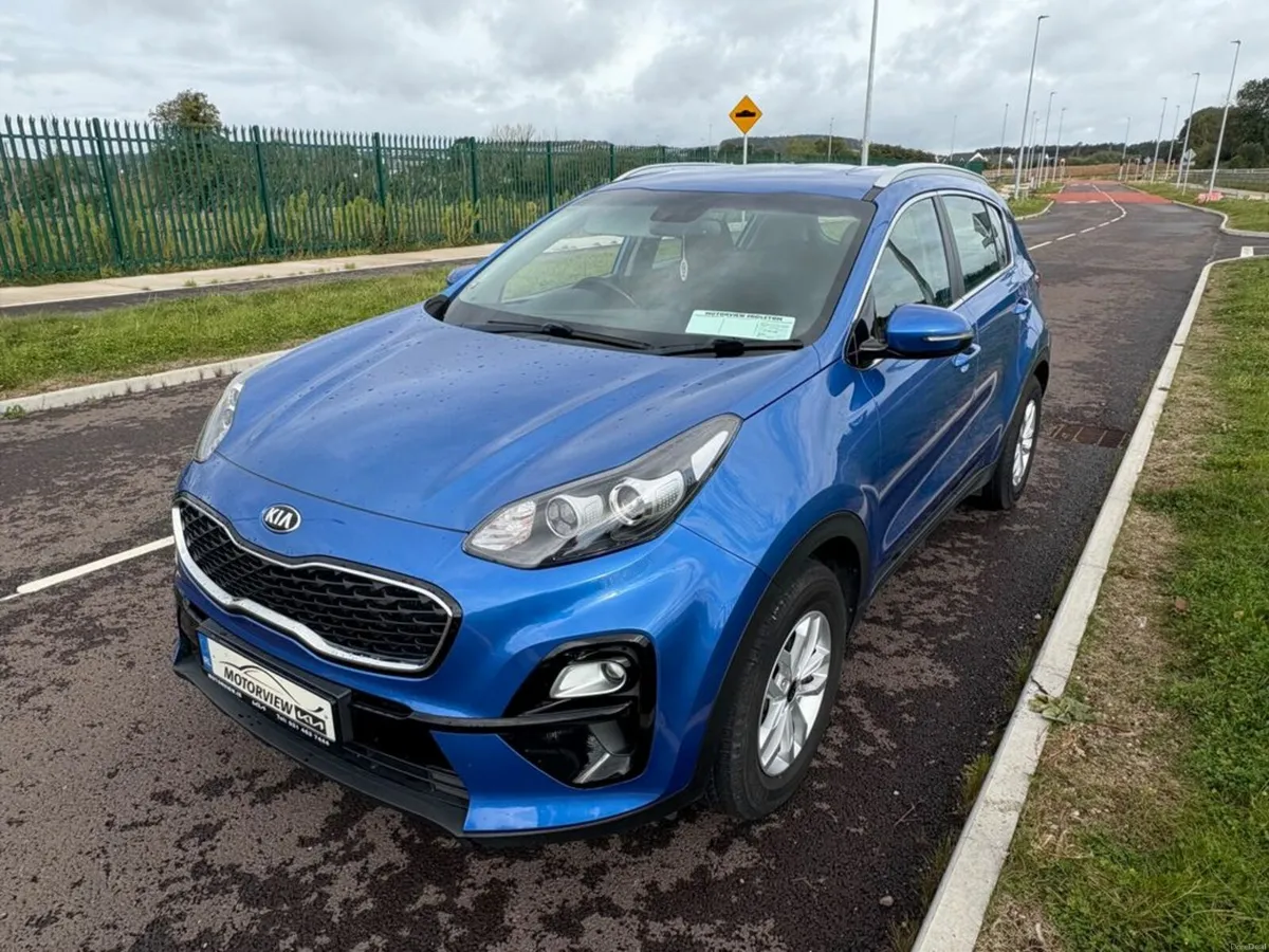 Kia Sportage Premium spec 1.6d, 1 YEAR WARRANTY, A - Image 3
