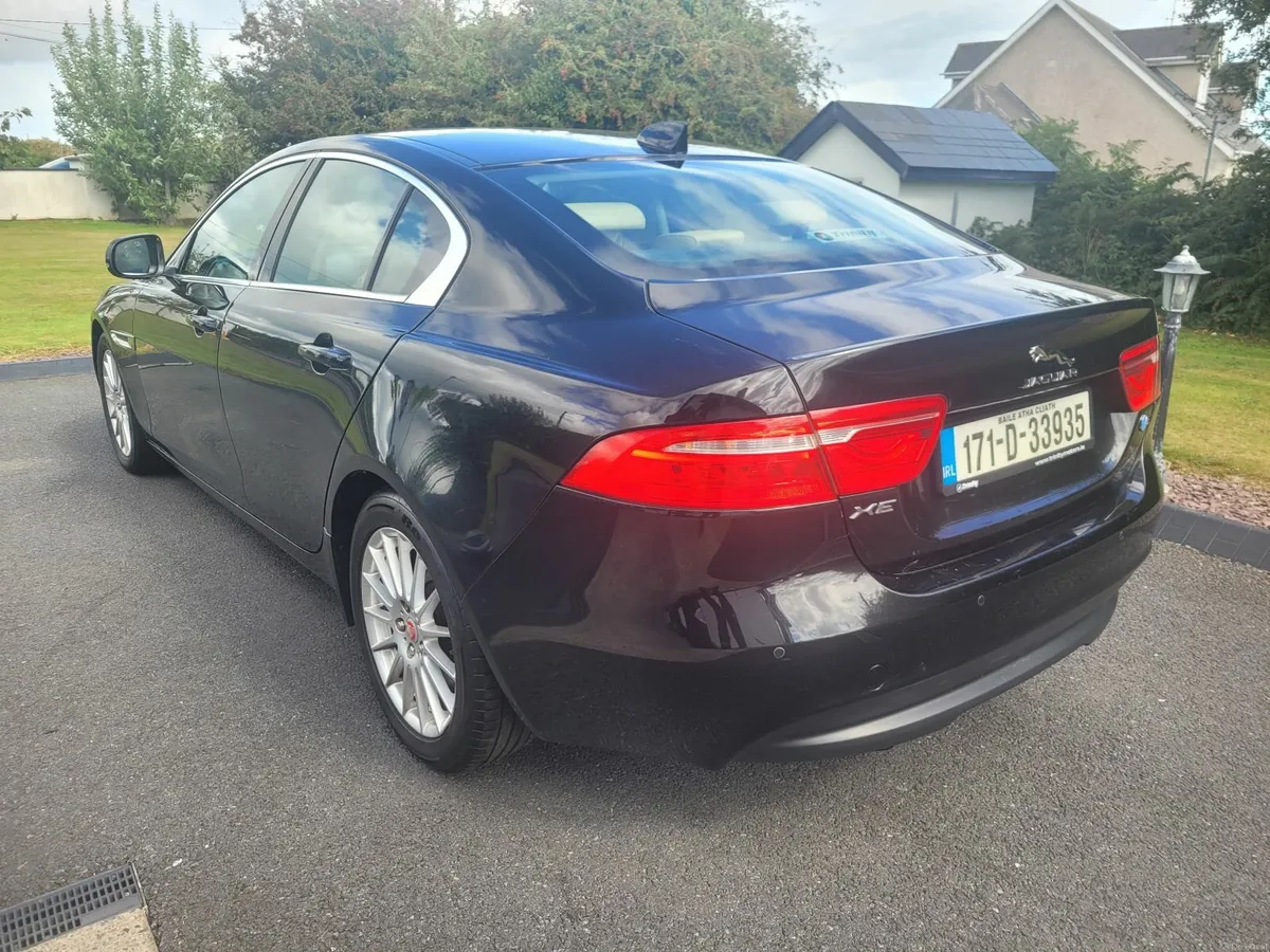 2017JAGUAR XE 2LTR DIESEL - Image 4