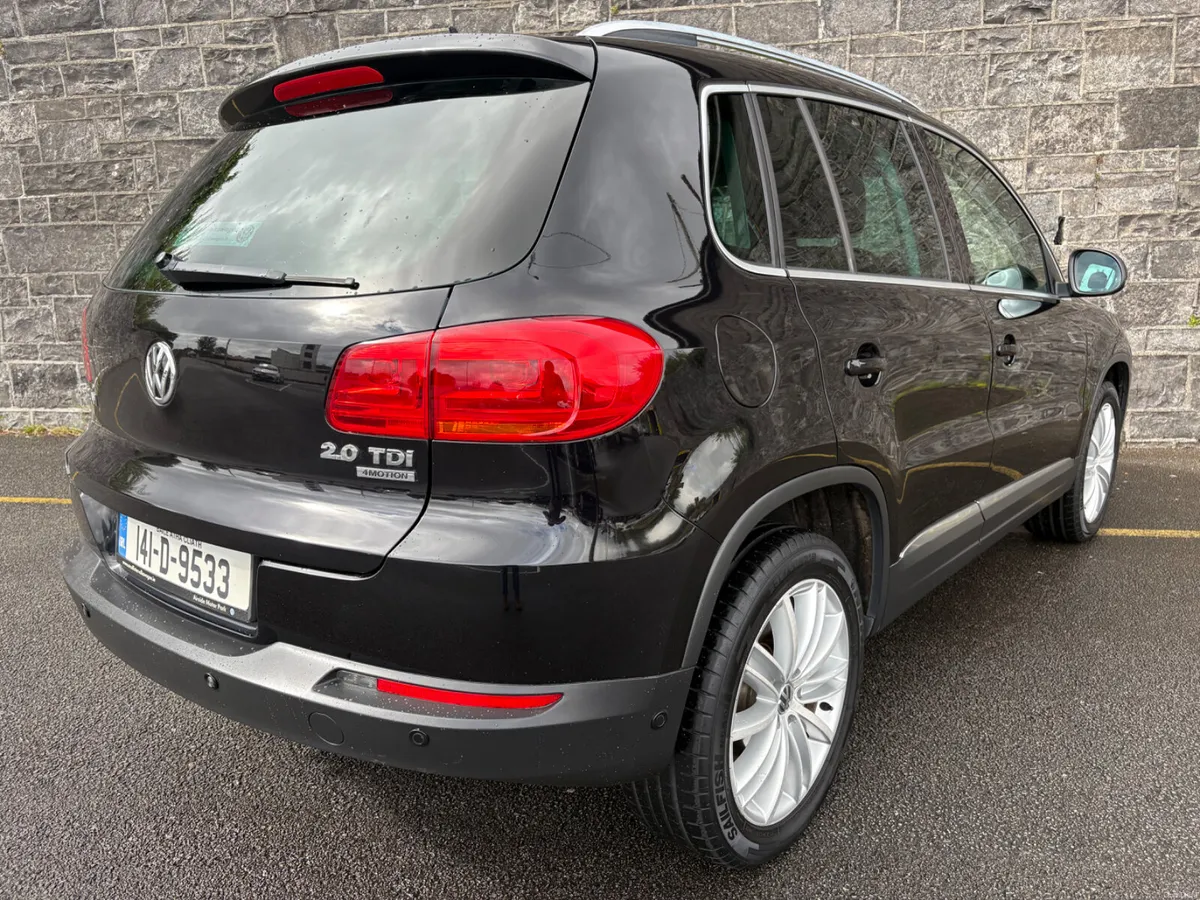 142 VW TIGUAN!   4WD AUTO FSH WARRANTY! - Image 4