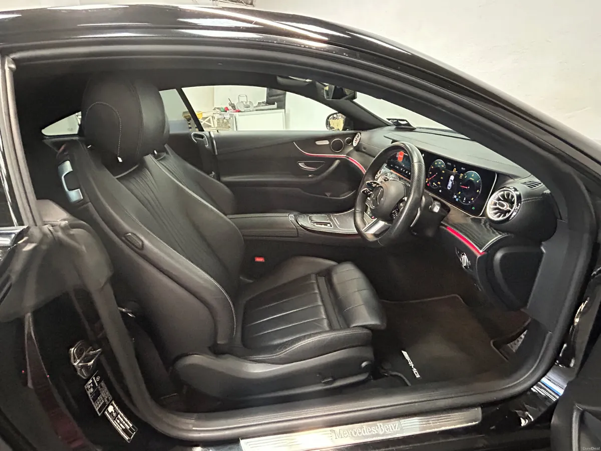 231 MERCEDES E220 COUPE AMG NIGHT EDITION - Image 4