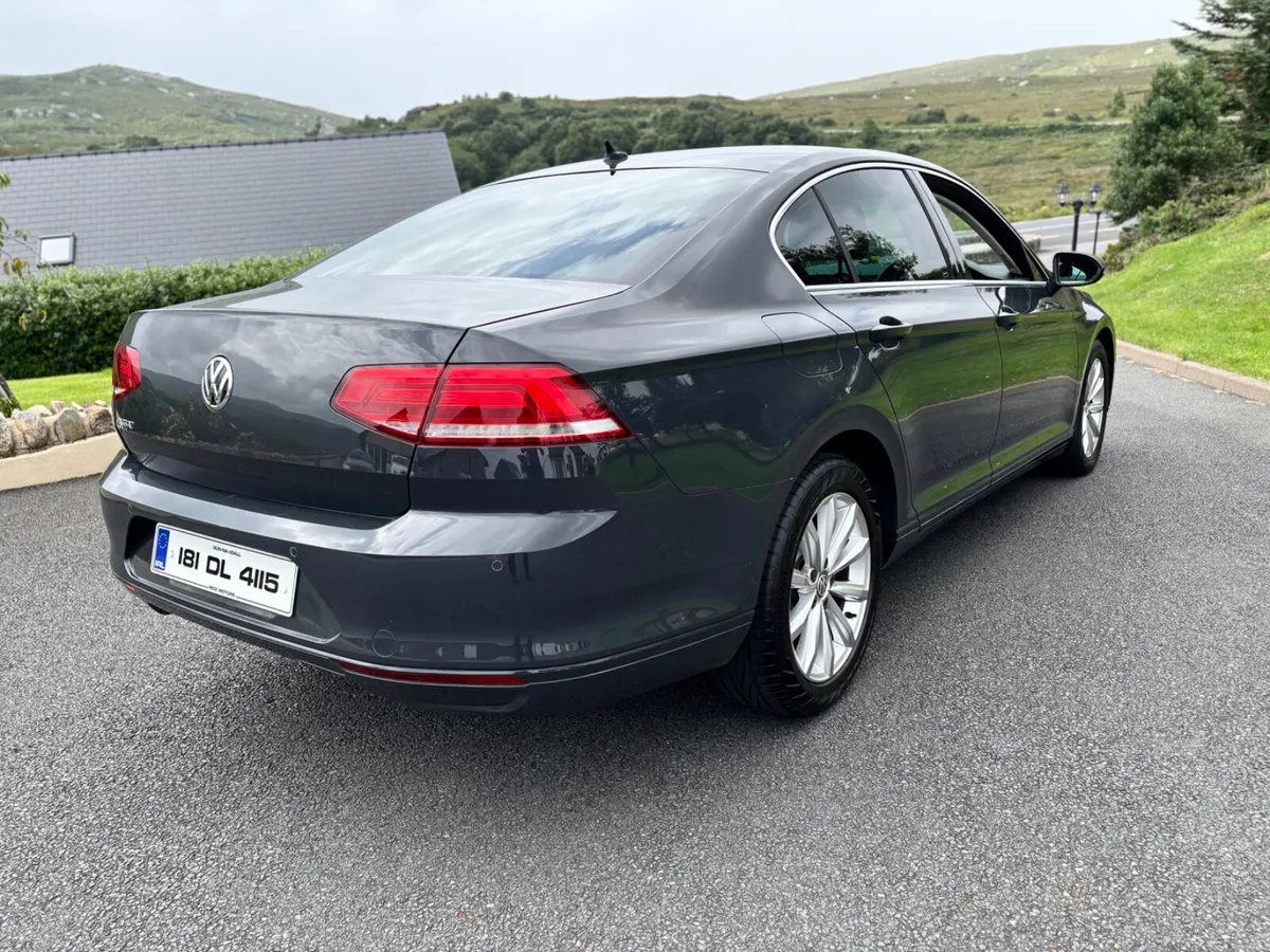Volkswagen Passat SE Business 2.0tdi 150bhp - Image 4