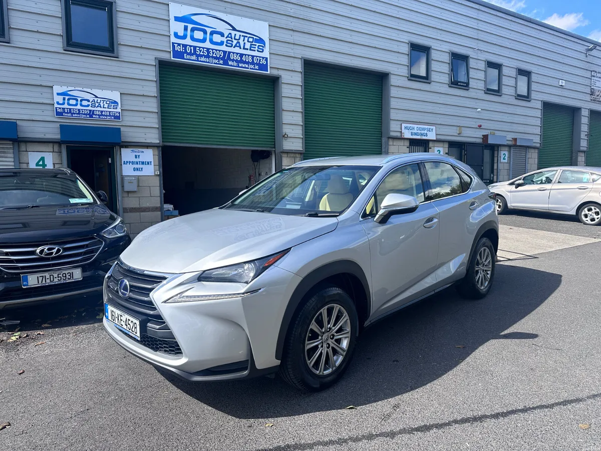Lexus NX300H 2.5 Hybrid, 2016 - Image 3