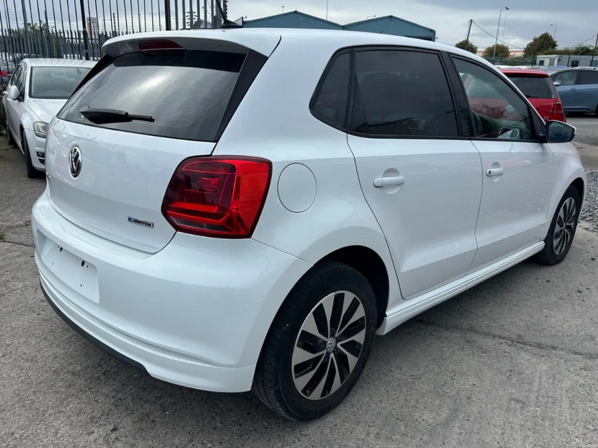 2016 VOLKSWAGEN POLO 1.0 BLUEMOTION - Image 4