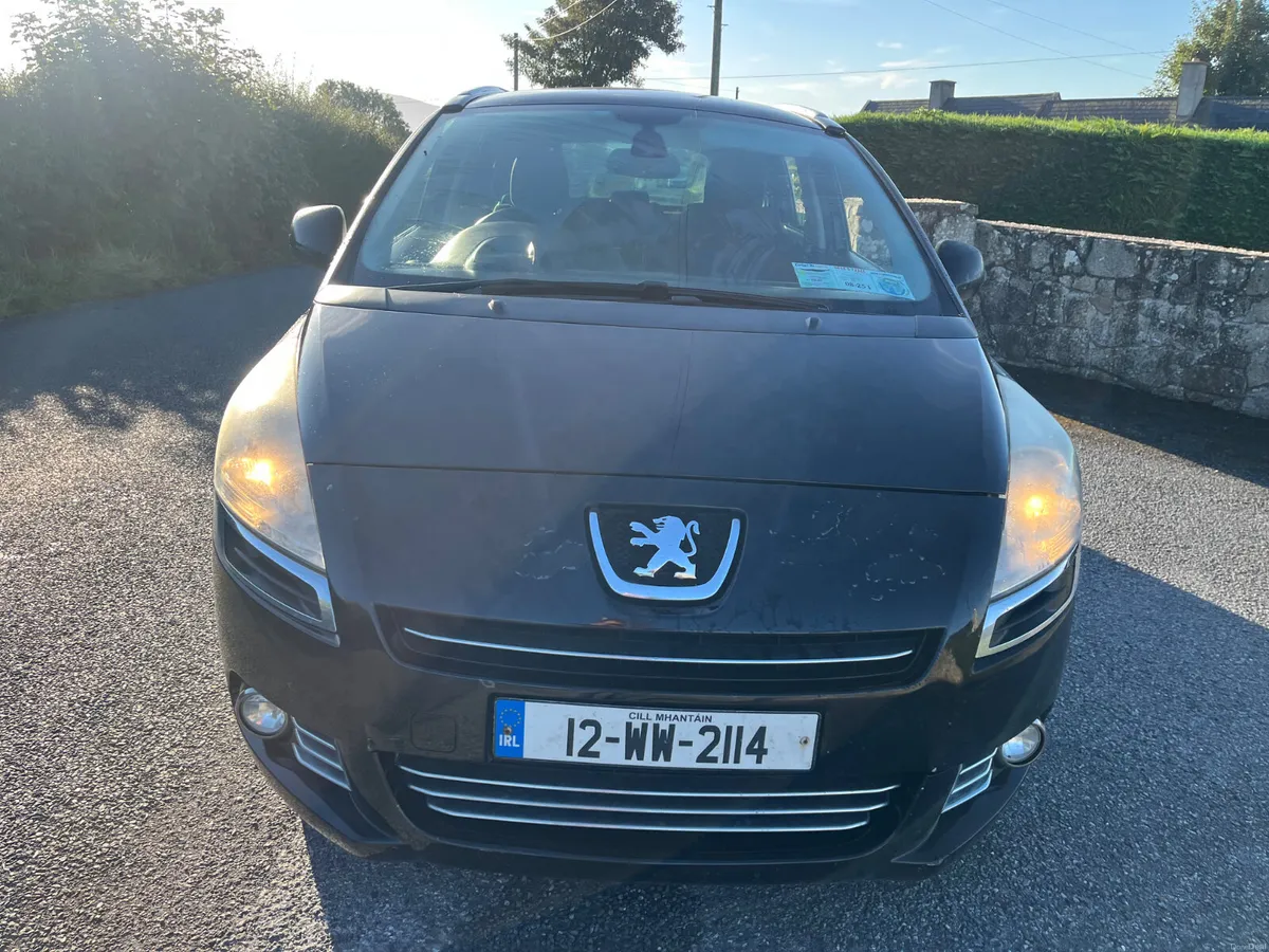Peugeot 5008 2012 7 seater - Image 3