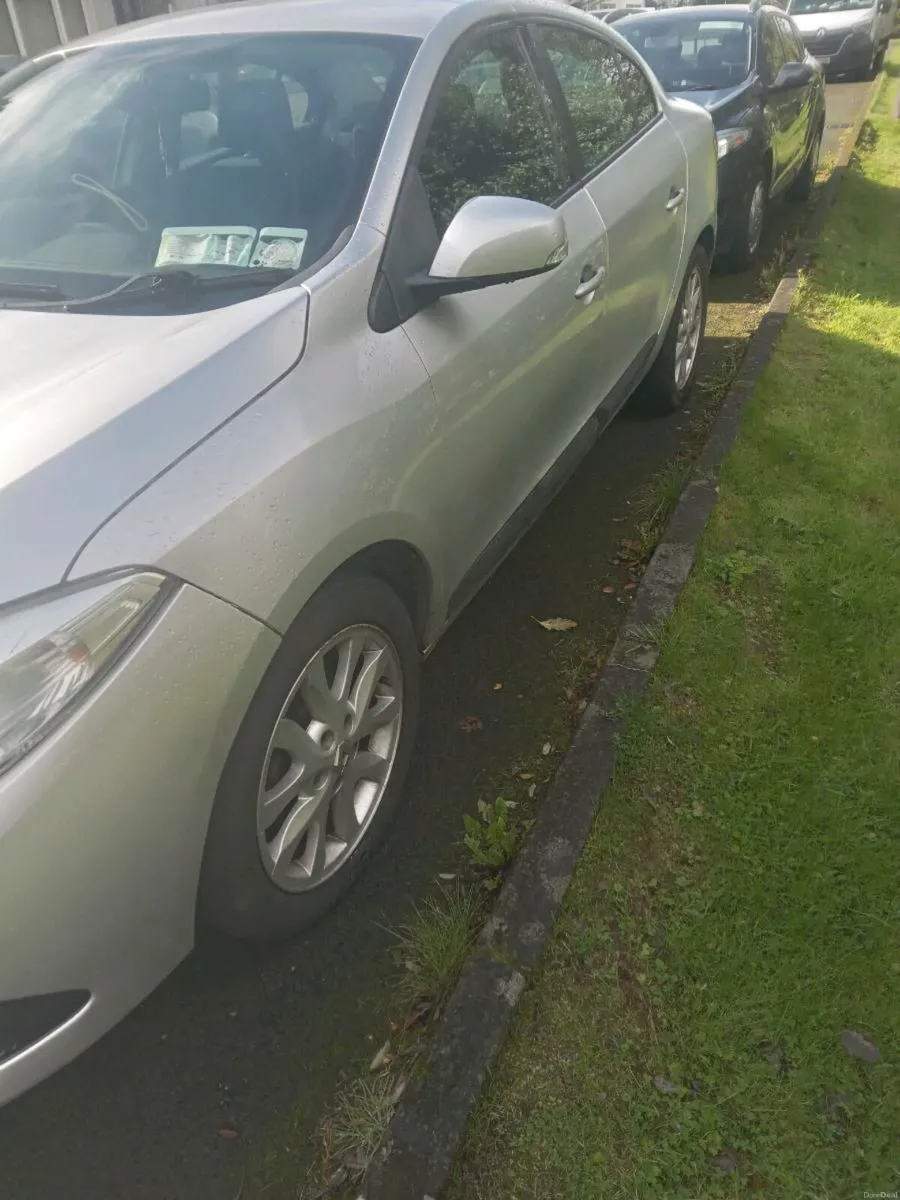 2014Renault Fluence 1.5 dci - Image 1