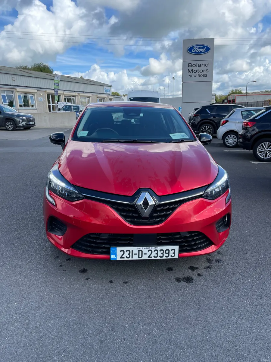 Renault Clio 1.0 Petrol - Image 1