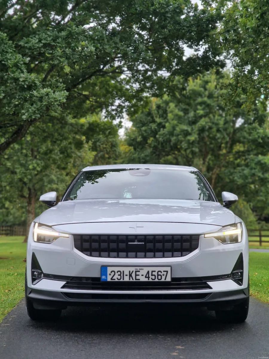 Polestar 2 2023 **LONG RANGE** - Image 2