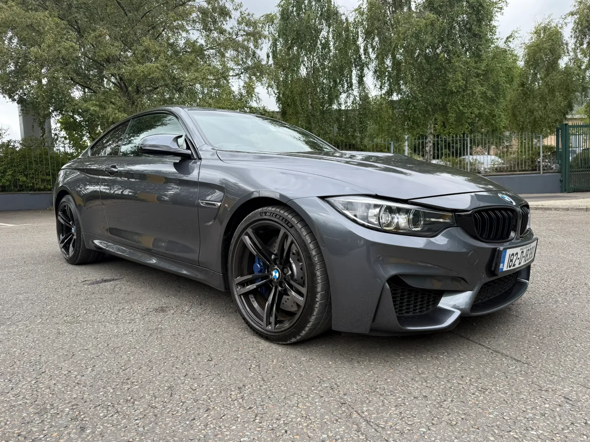 Bmw M4 Coupe 3.0 DCT Shadow Edition - Image 1