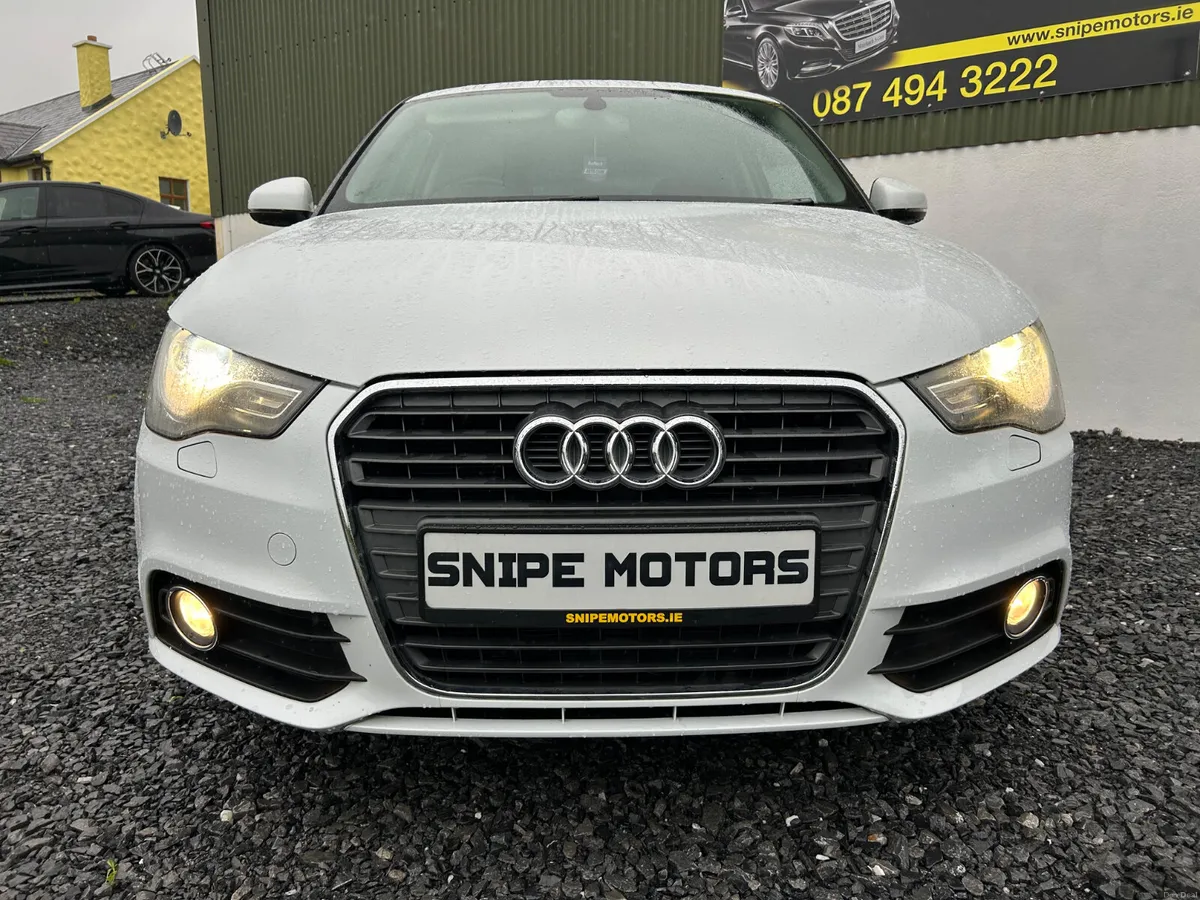 AUDI A1 2015 1.4TFSI PETROL AUTOMATIC - Image 3