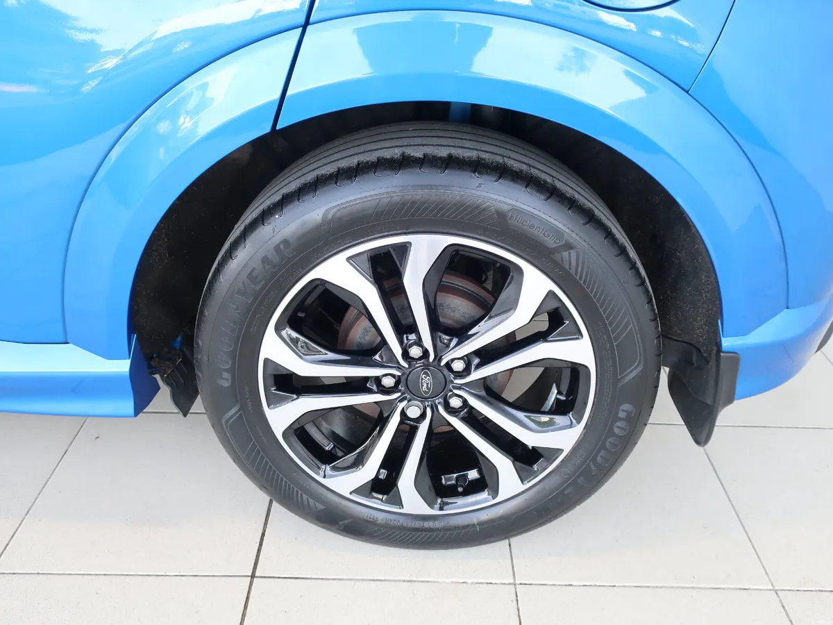 2023 PUMA 1.0 ST-LINE MHEV 125PS - Image 4