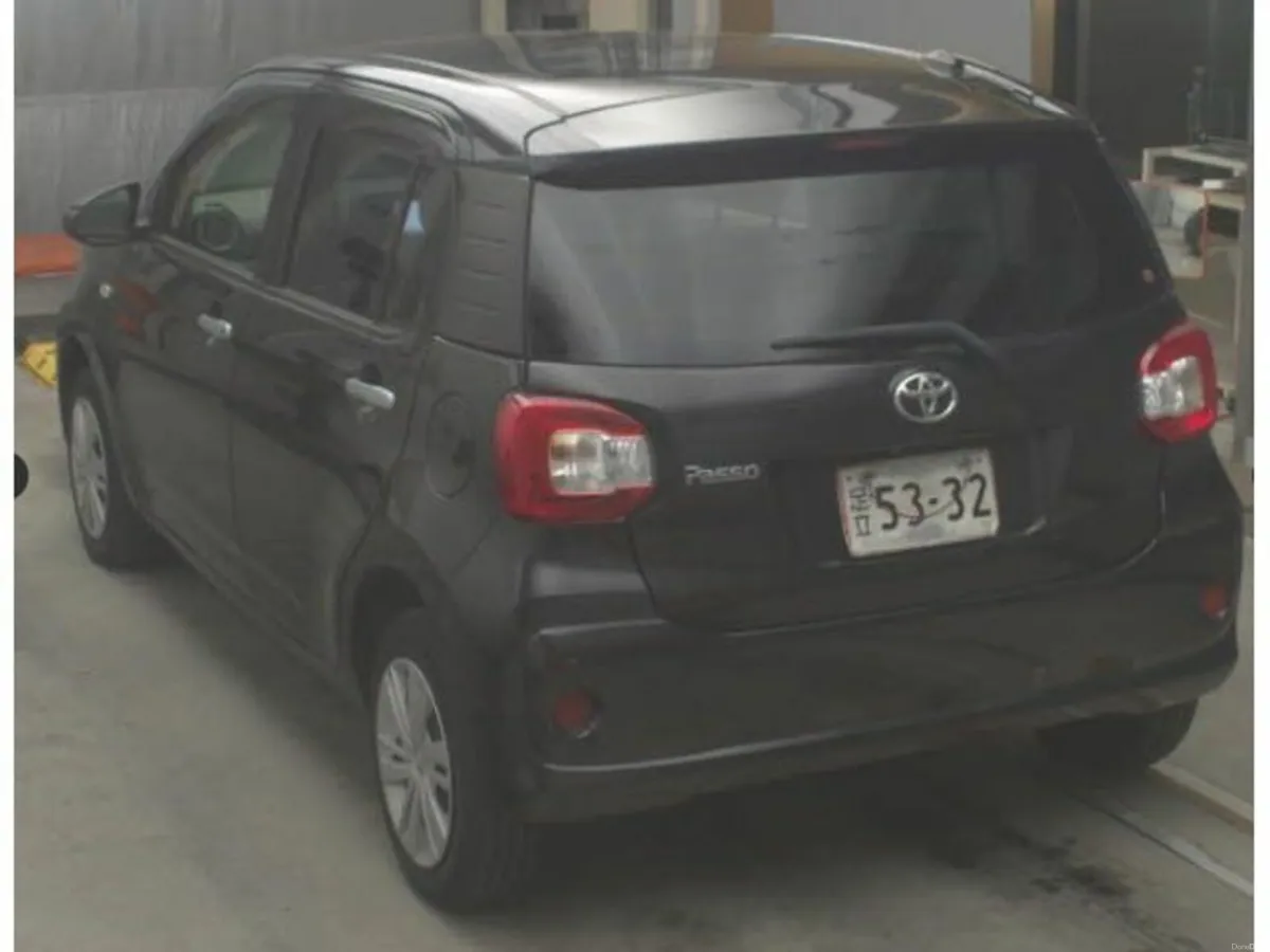 Toyota Passo 1.0 Petrol Auto - Image 4