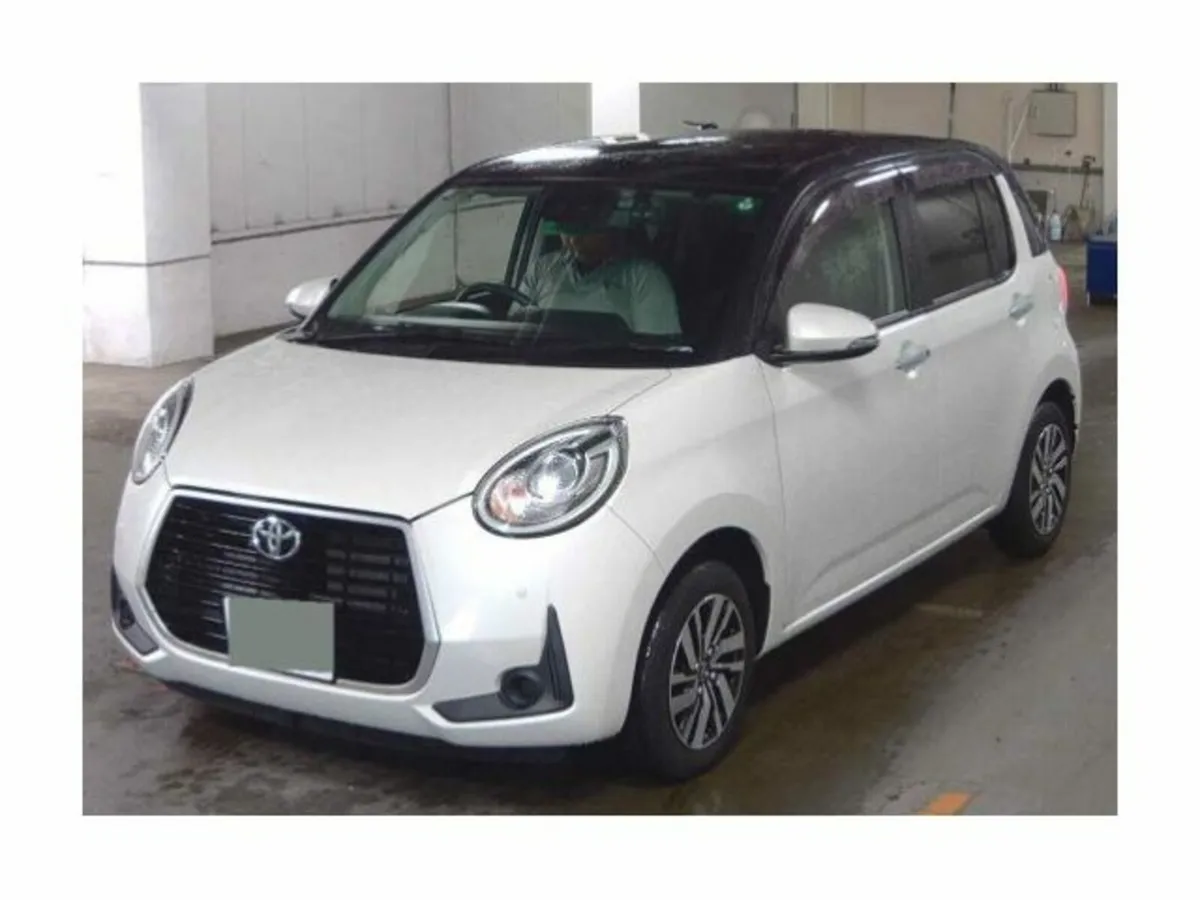 Toyota Passo 1.0 Petrol Auto - Image 2