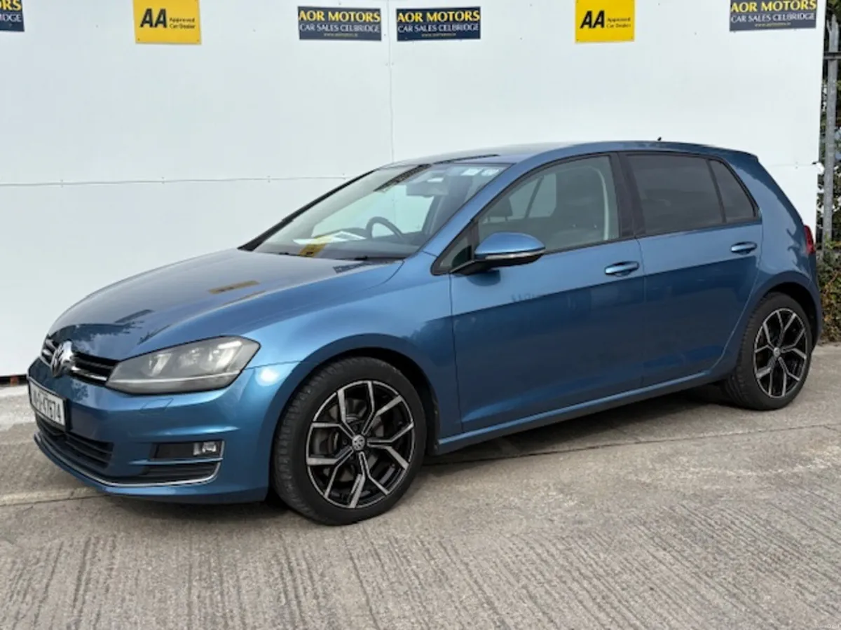 Volkswagen Golf 2014 AUTOMATIC - Image 3