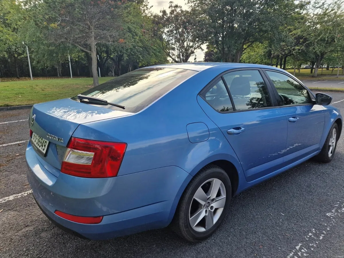 Skoda Octavia Ambition 1.6tdi 90HP 4DR, 2016 - Image 2