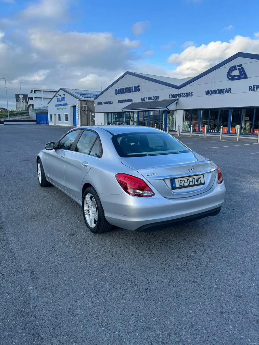 Mercedes-Benz C-Class 2015 - Image 3