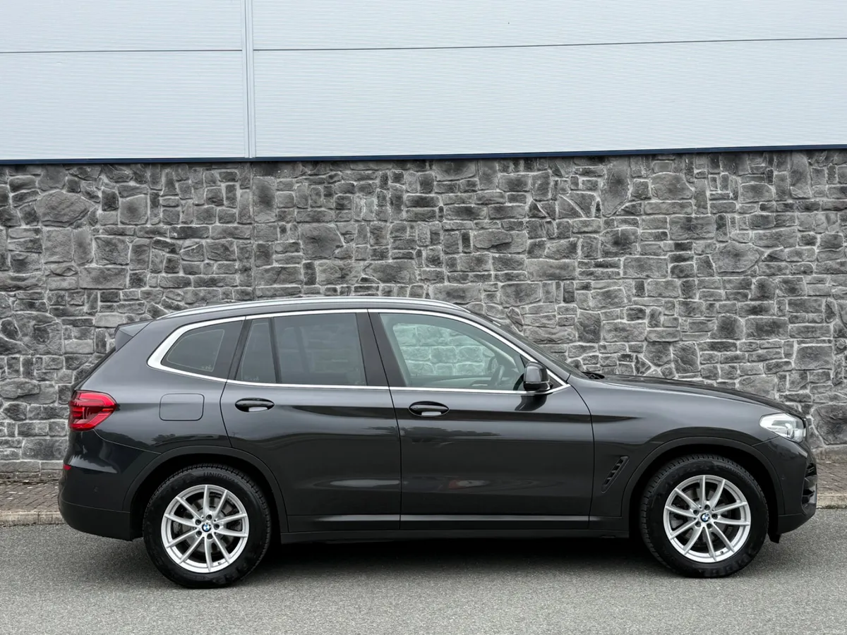 2018 BMW X3 2.0D X-Drive FSH - Image 4