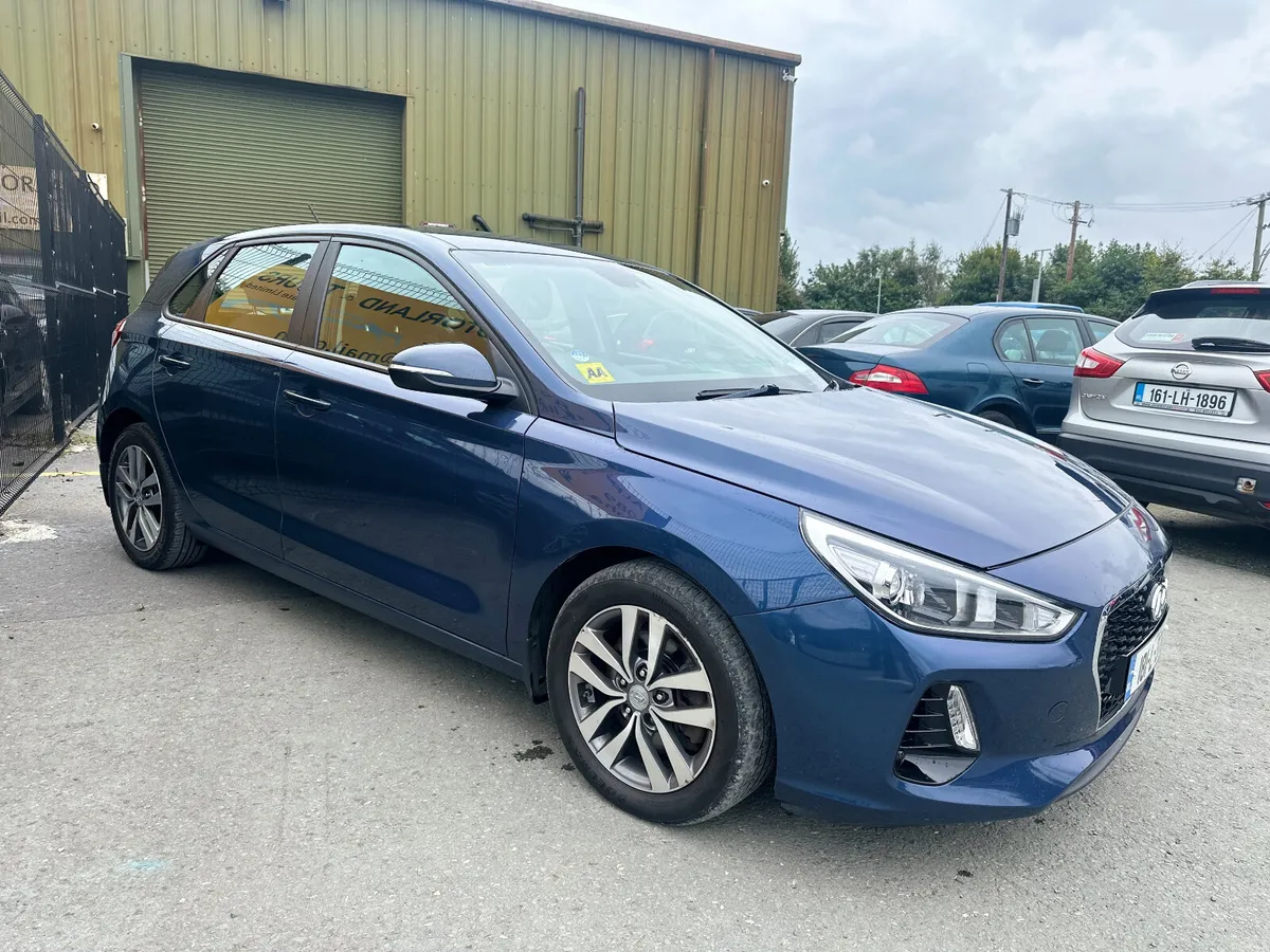 Hyundai i30 2018 Diesel Automatic - Image 3