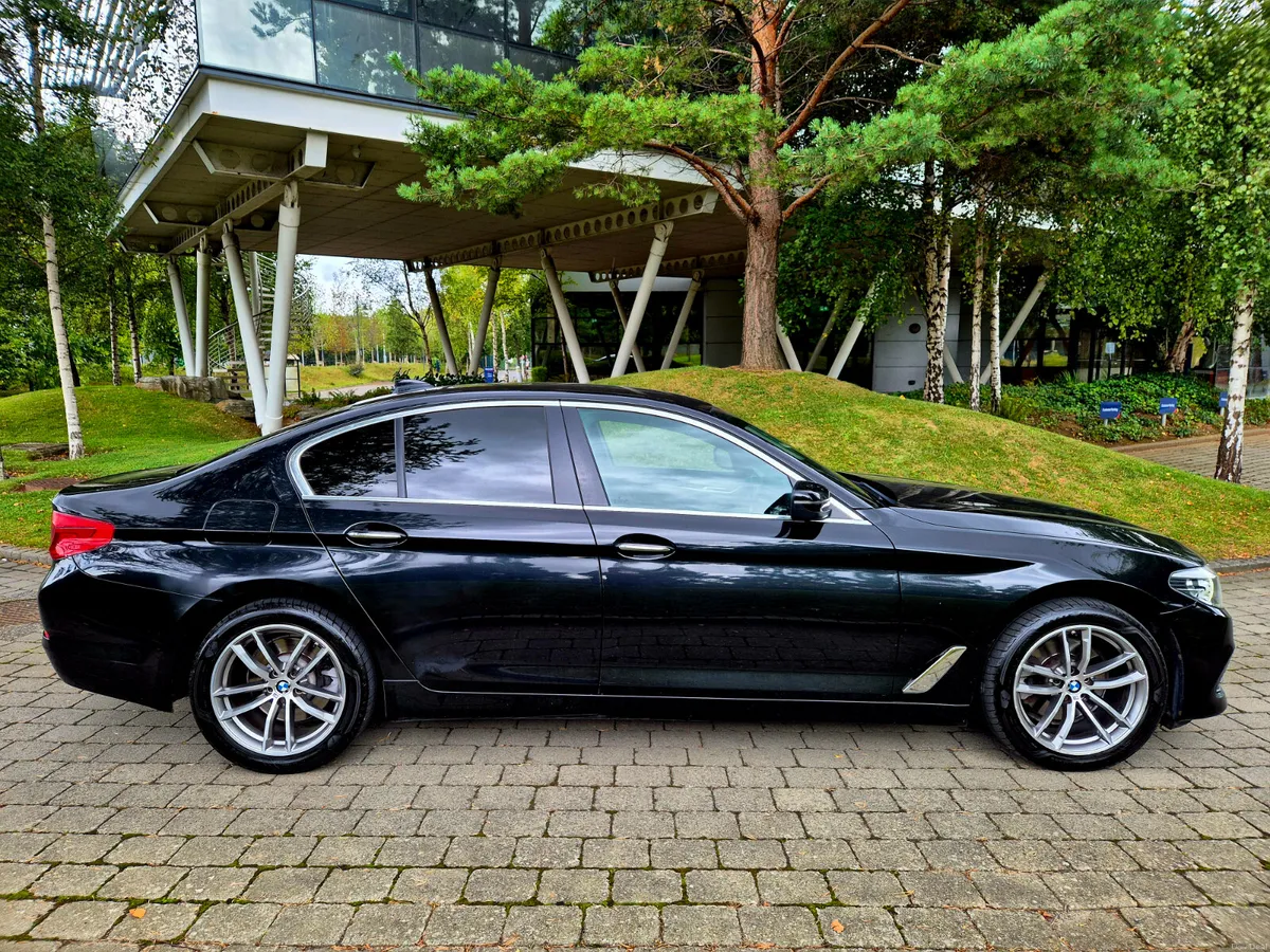 172 BMW G30 520D XDRIVE LUXURY AUTO - Image 3