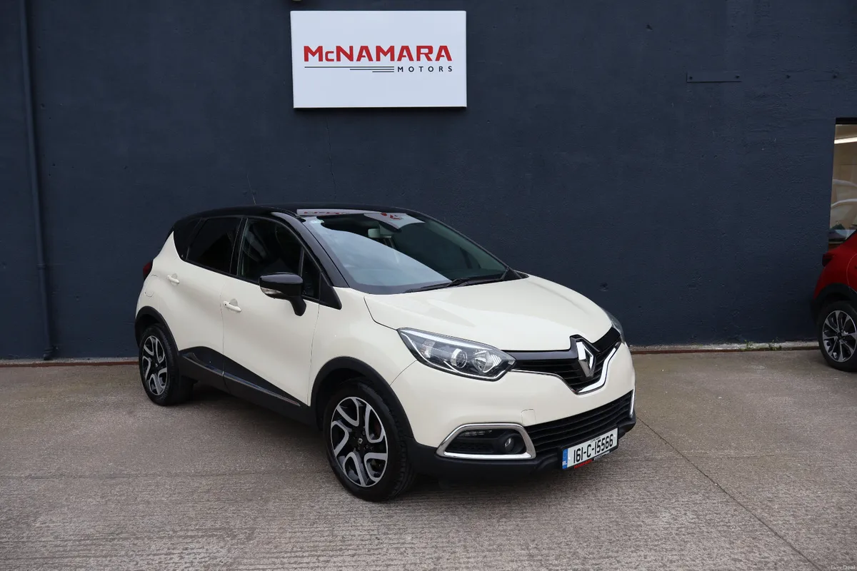 Renault Captur Intense S NAV 1 Owner Low Km's - Image 1