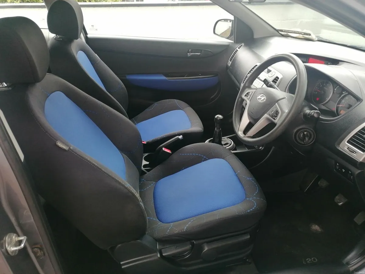 Hyundai i20 petrol new N. C. T may/27 - Image 2