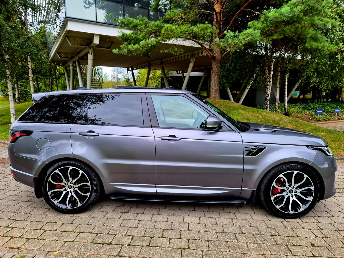RANGE ROVER SPORT HSE DYNAMIC SLIDING ROOF - Image 2
