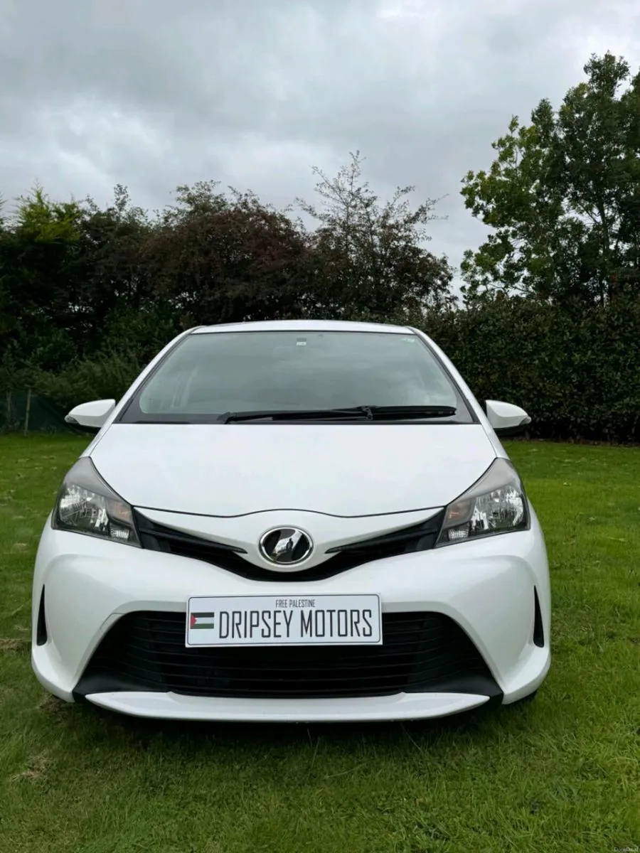 Toyota Vitz - Image 1