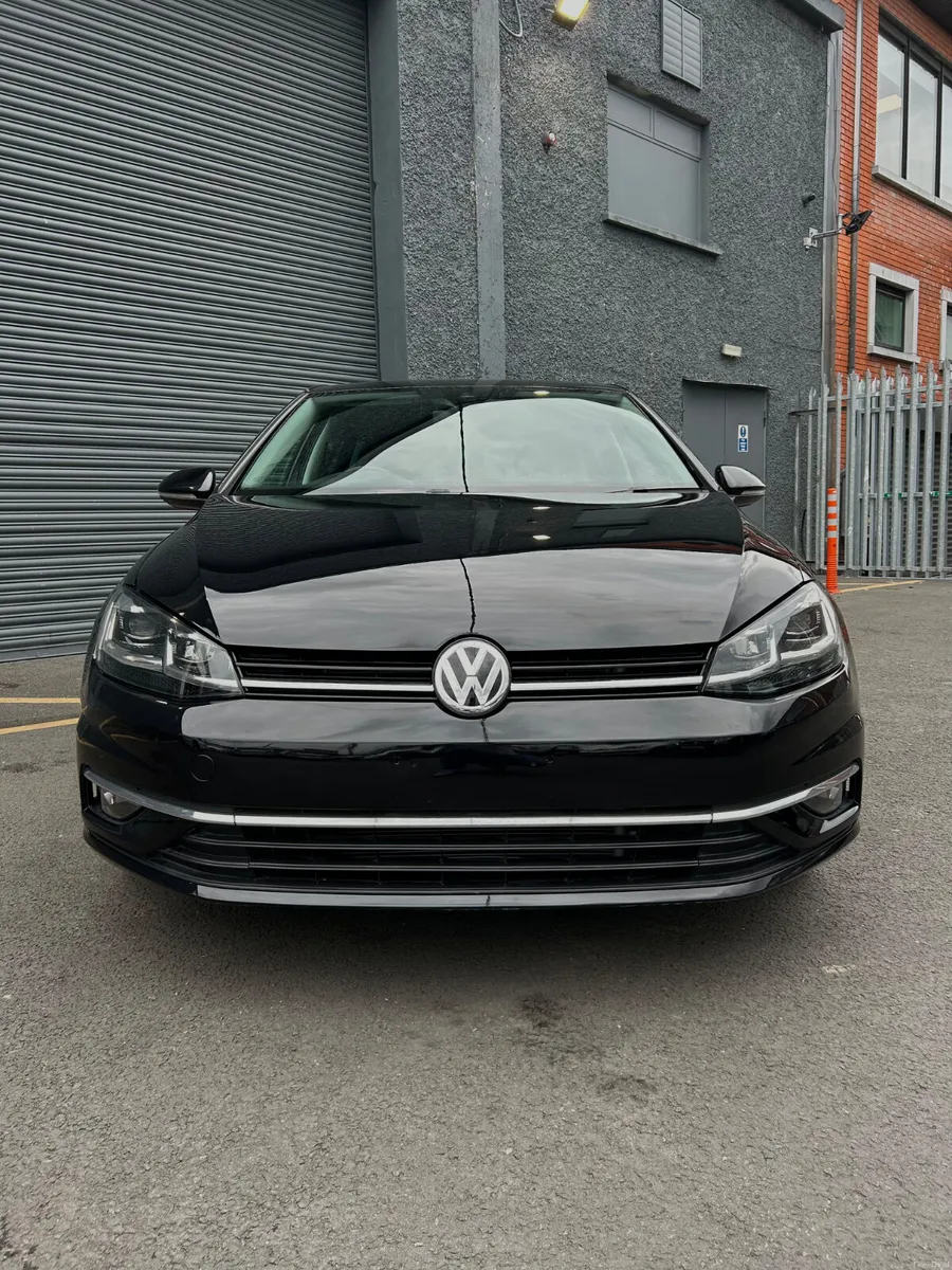 Volkswagen Golf HIGHLINE New Shape - Image 5