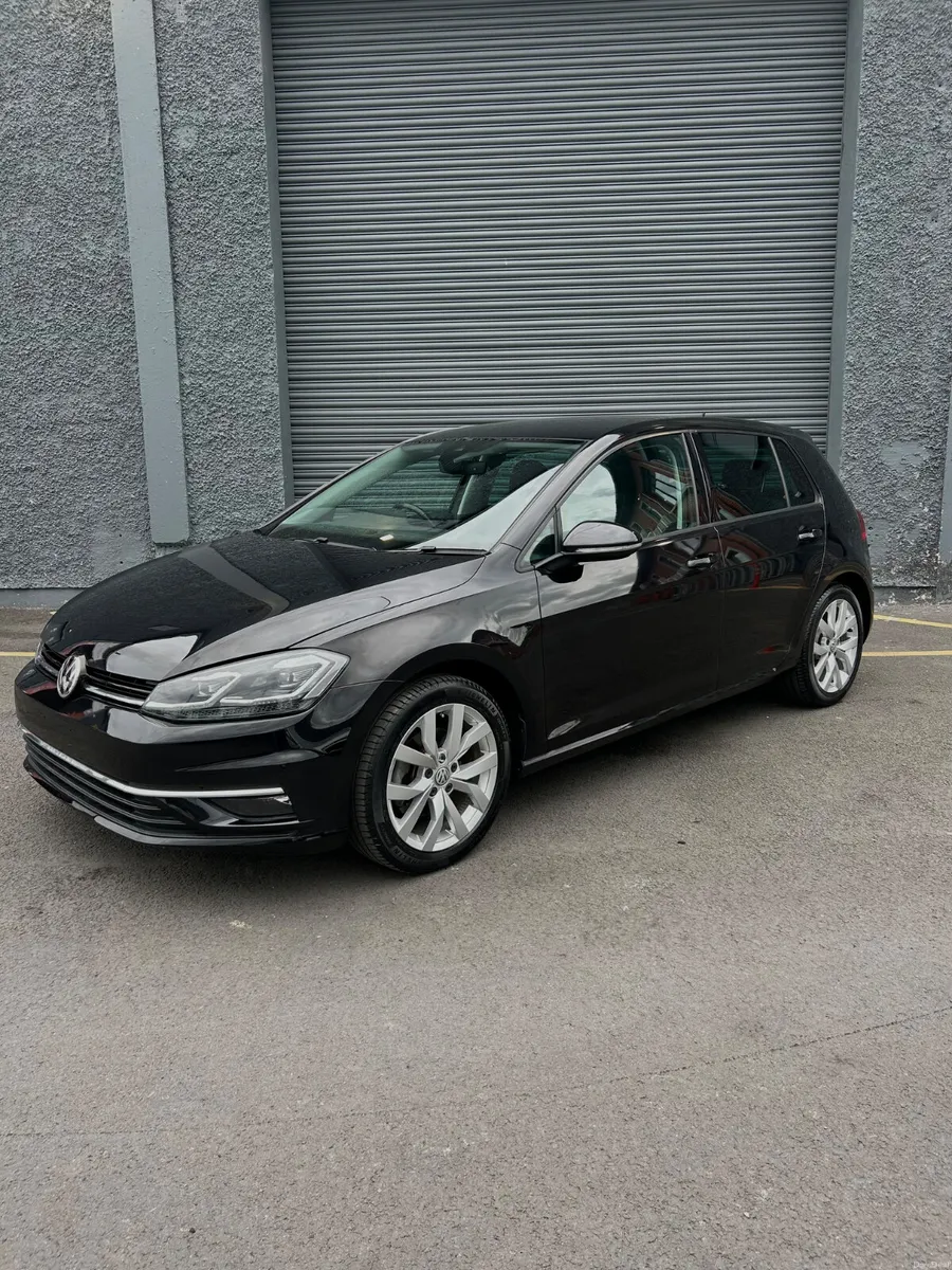 Volkswagen Golf HIGHLINE New Shape - Image 4