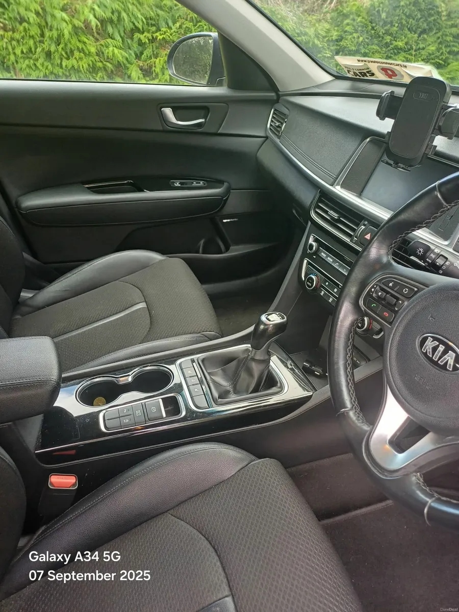 Kia Optima 2017 - Image 4