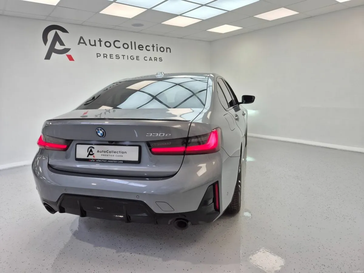 BMW 3-Series **M-SPORT PRO**ONLY 22K Miles**1 OWNE - Image 4