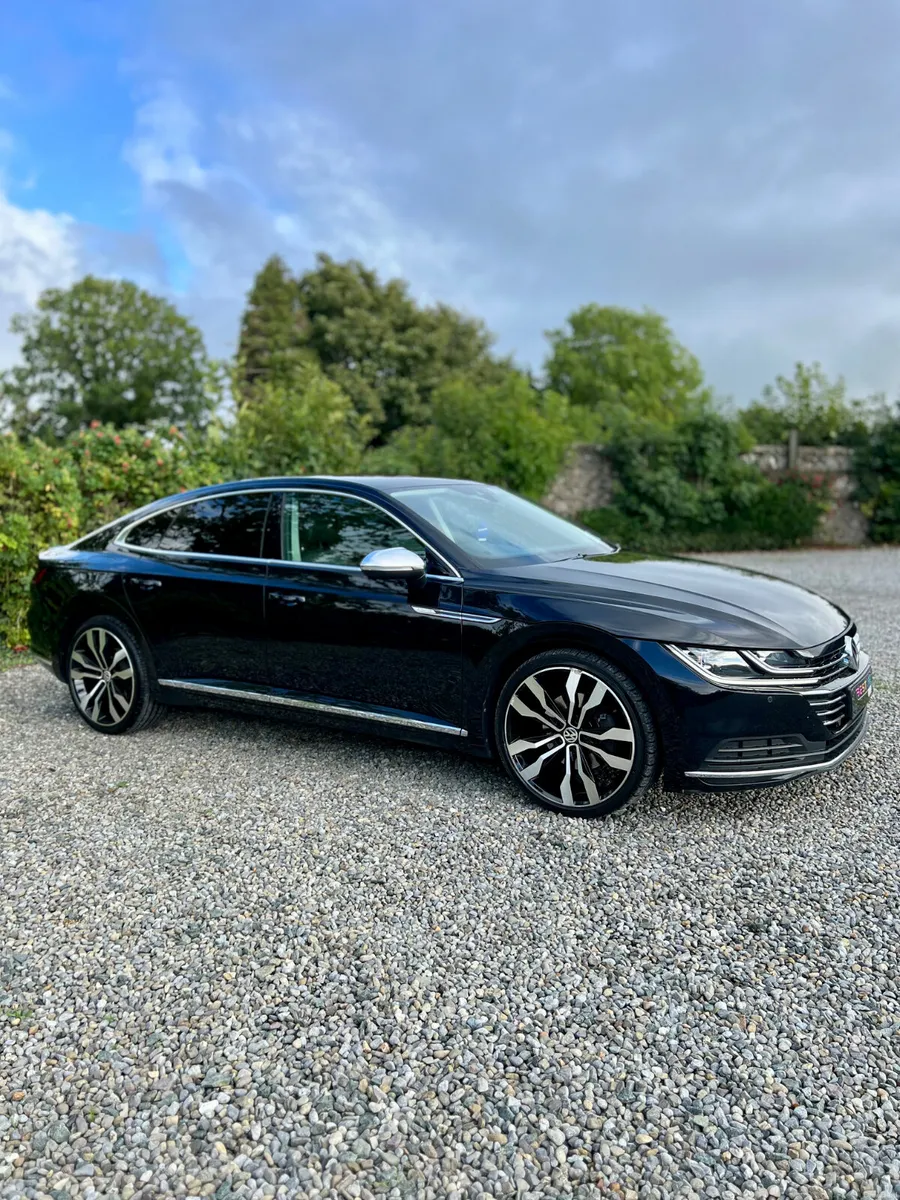 2018 Volkswagen Arteon 2.0 TDI 150HP Elegance Auto - Image 3