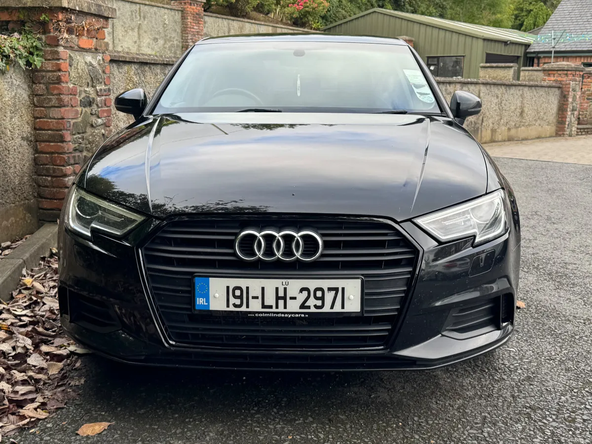 Audi A3 2019 1.6TDI Black Edition Styling - Image 5