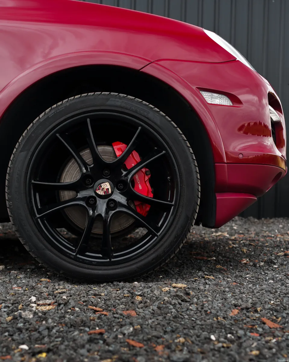 Porsche Cayenne GTS - Image 4
