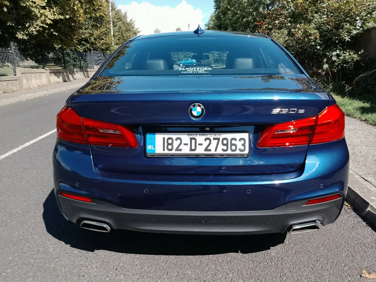 BMW 5-Series E G30 M Sport 4DR Auto - Image 3