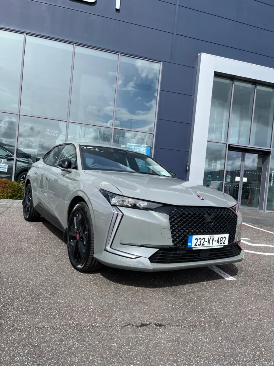 2023 DS4 1.2 Performance - Image 1