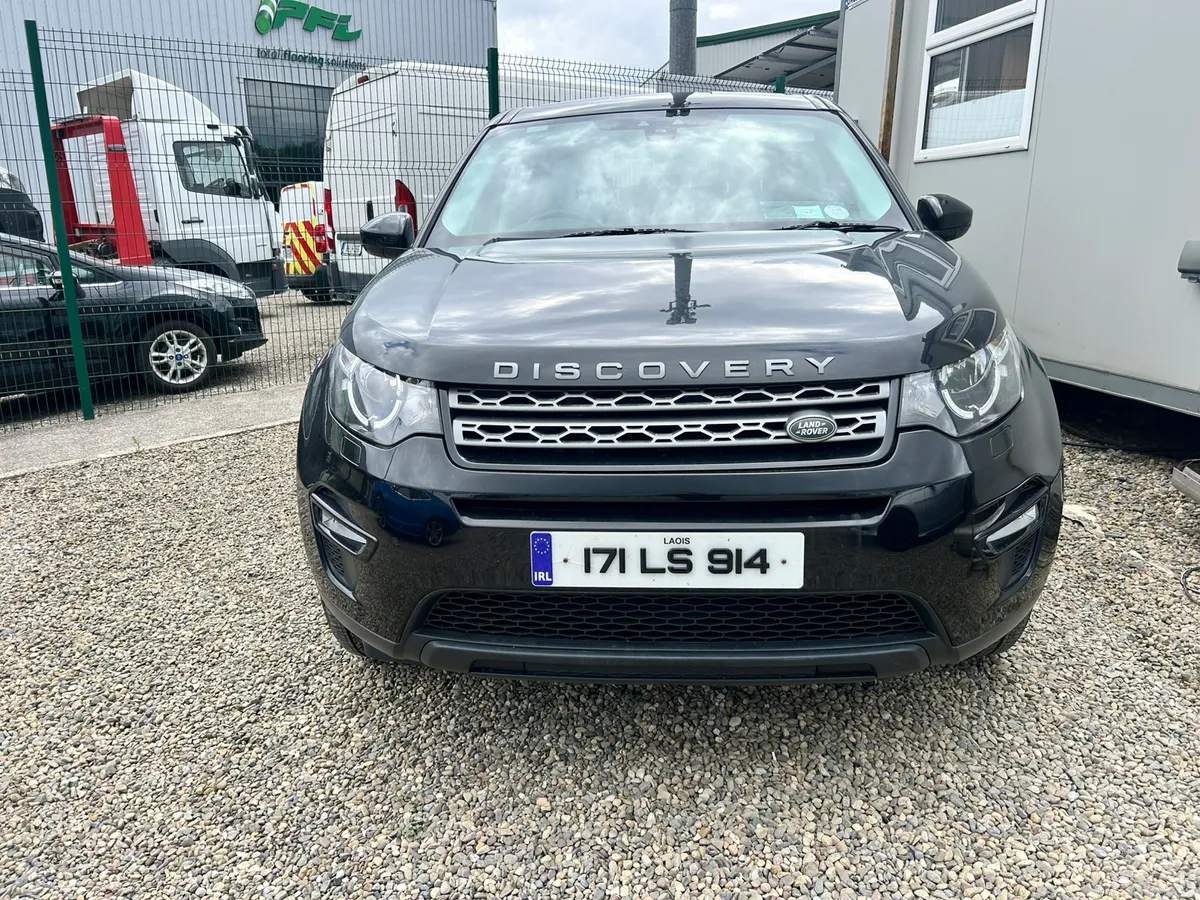 Landrover Discovery  Sport - Image 2