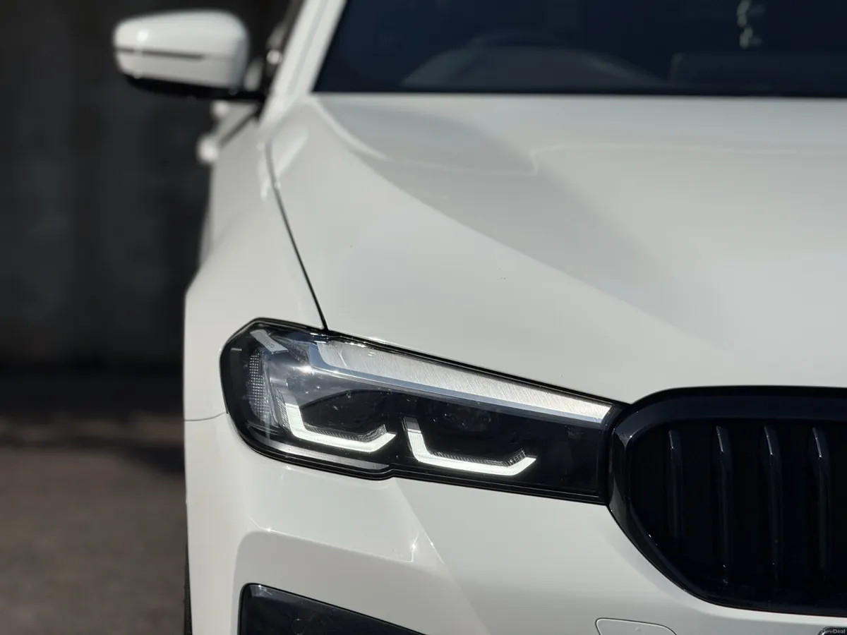 BMW 5-Series, 2022, G30 D XDRIVE M SPORT MHEV 530E - Image 4