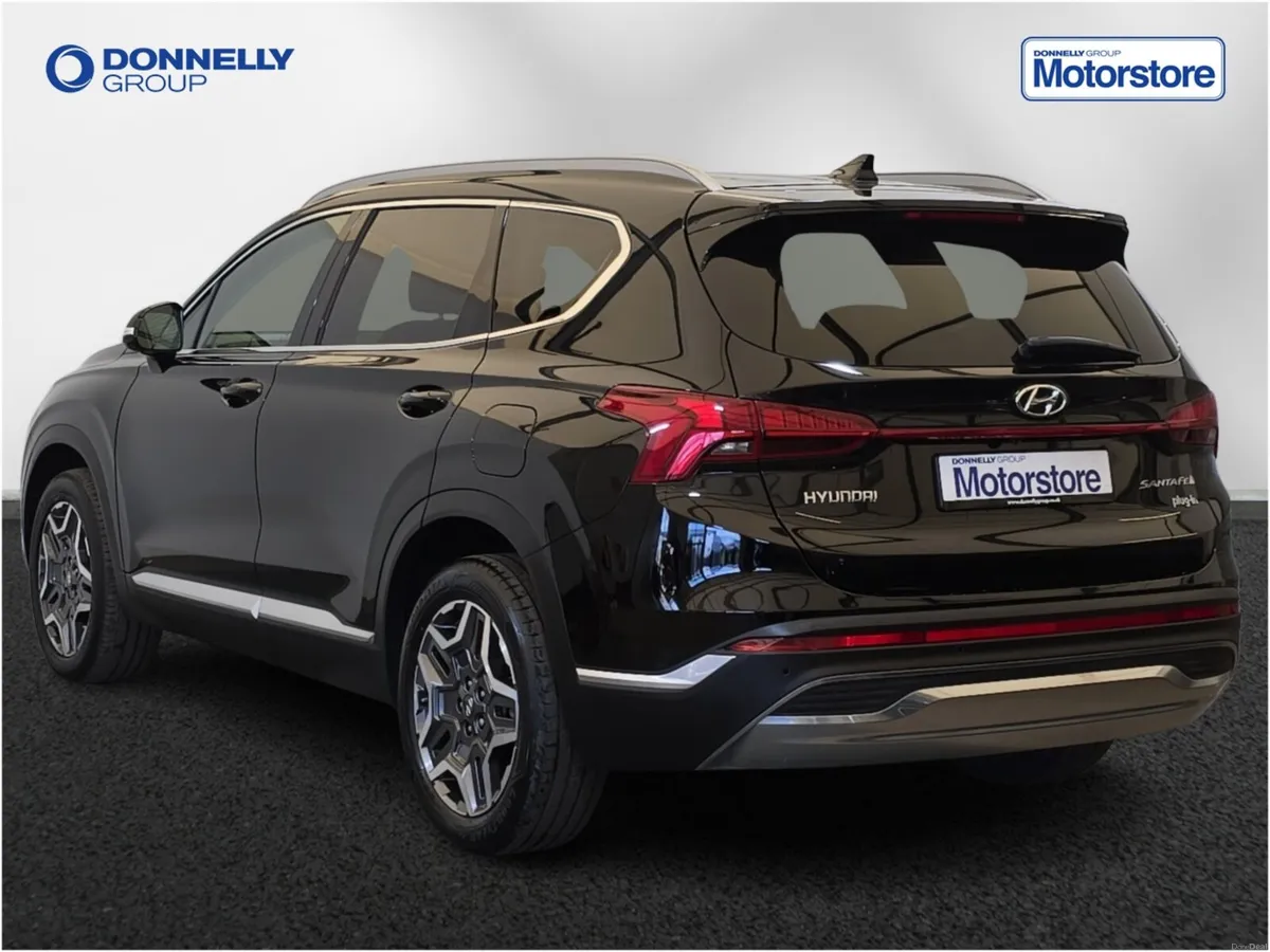 Hyundai Santa Fe SANTA FE Premium - Image 2