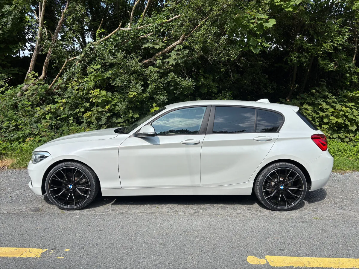 BMW 118d SE Automatic  2019 - Image 4
