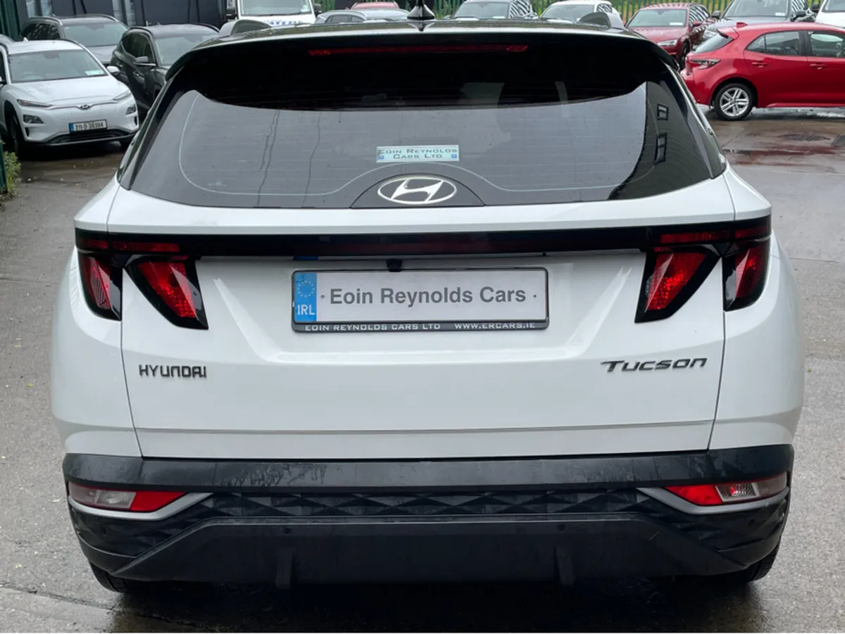 Hyundai Tucson 221 TUSCON EXECUTIVE CRDI TWIN ROOF - Image 6