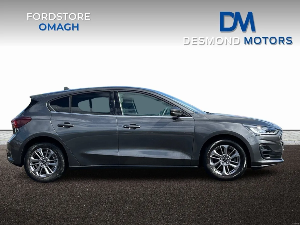 Ford Focus 2023 - Image 3