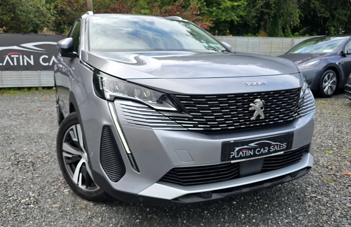 🔥 2021 Peugeot 3008 HYBRID2 PHEV 225bhp Allure - Image 2
