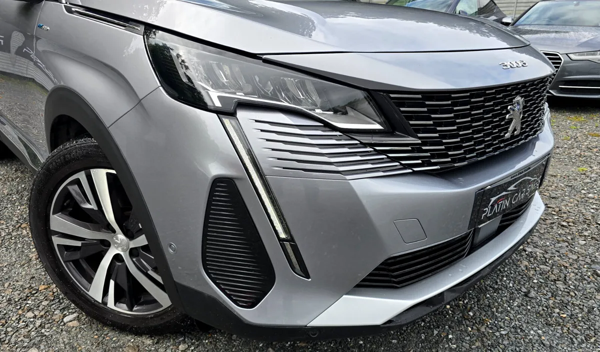 🔥 2021 Peugeot 3008 HYBRID2 PHEV 225bhp Allure - Image 5