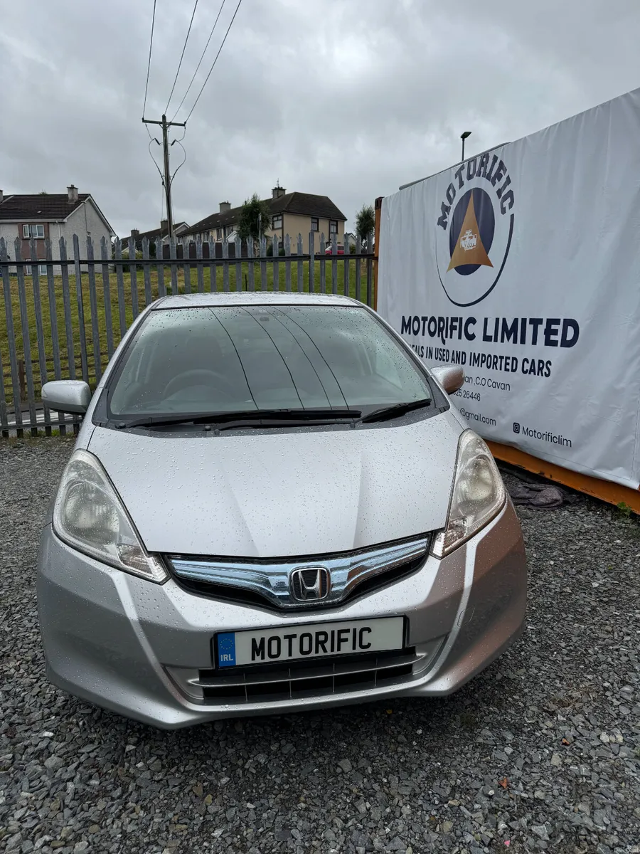 Clearance |Honda Fit | 61k miles | Auto | warranty - Image 1