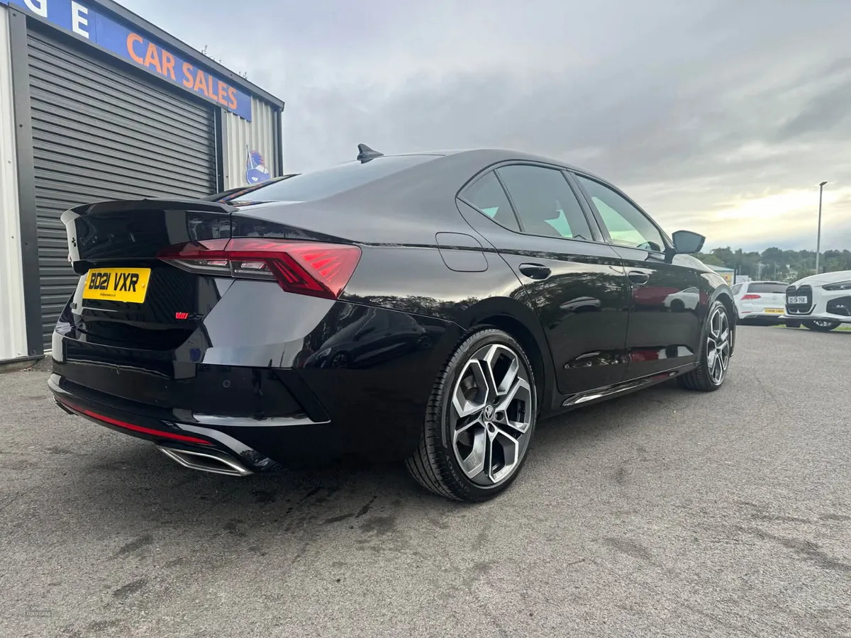 2021 Skoda Octavia TDI VRS 200 DSG - Image 4