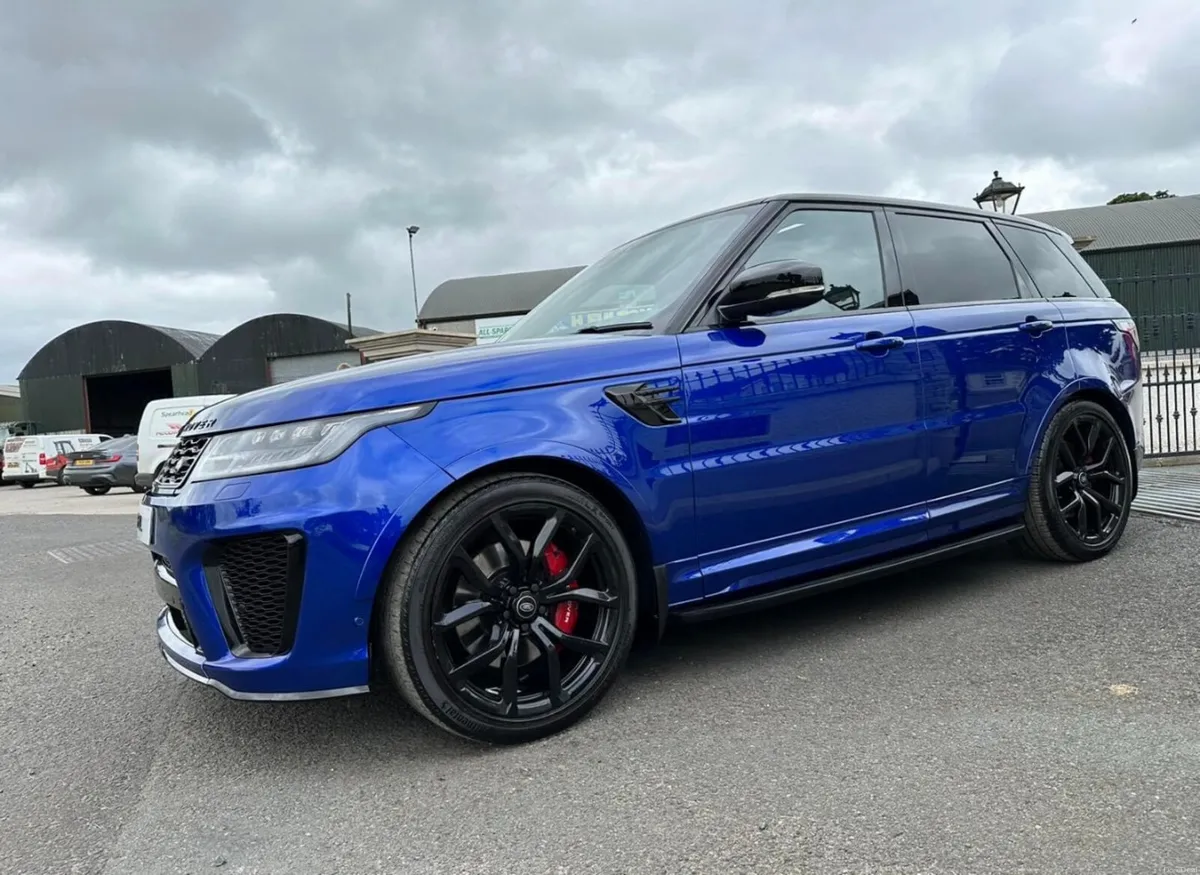 2022 RANGE ROVER SPORT SVR CARBON EDITION - Image 3