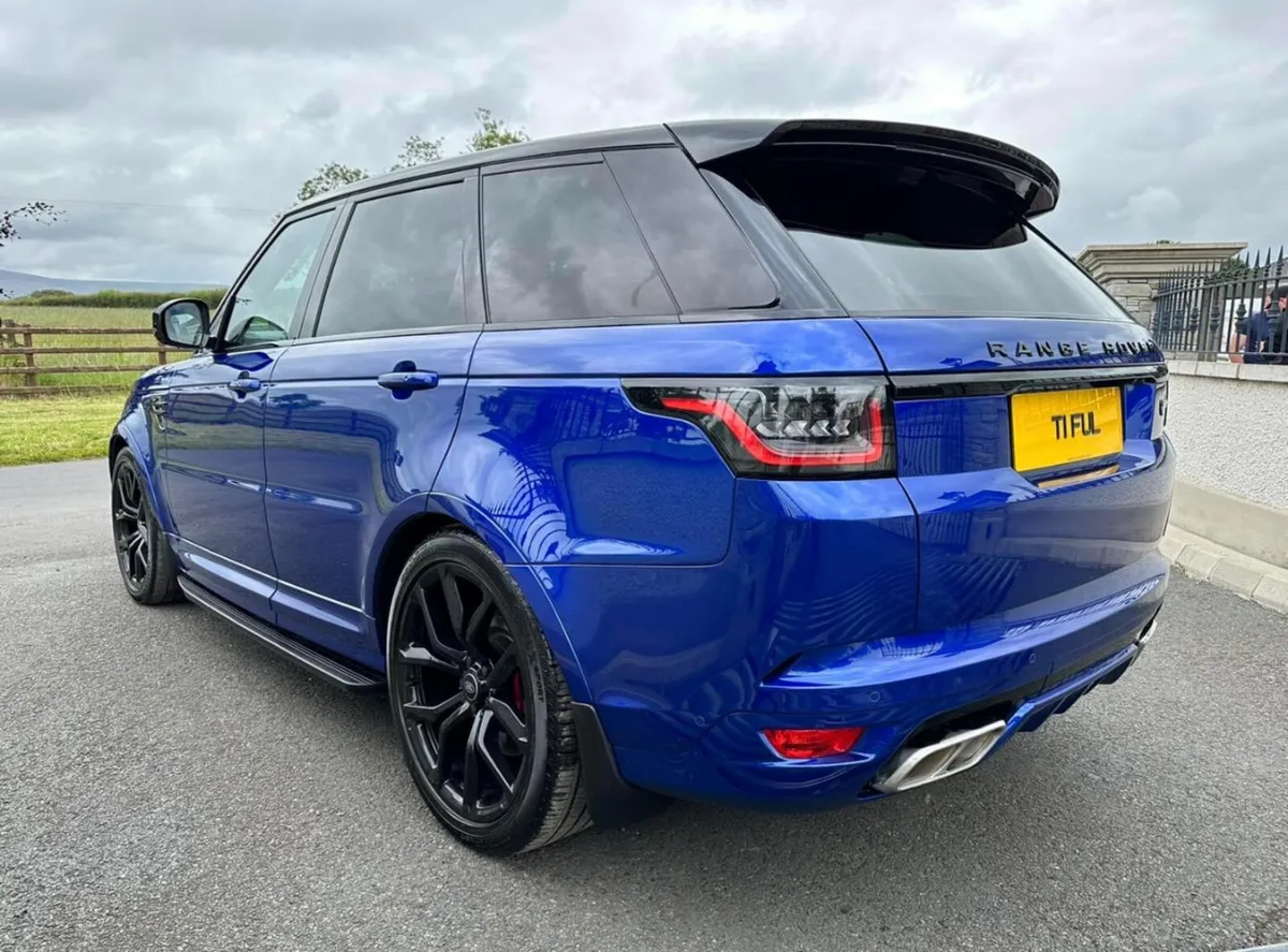 2022 RANGE ROVER SPORT SVR CARBON EDITION - Image 2