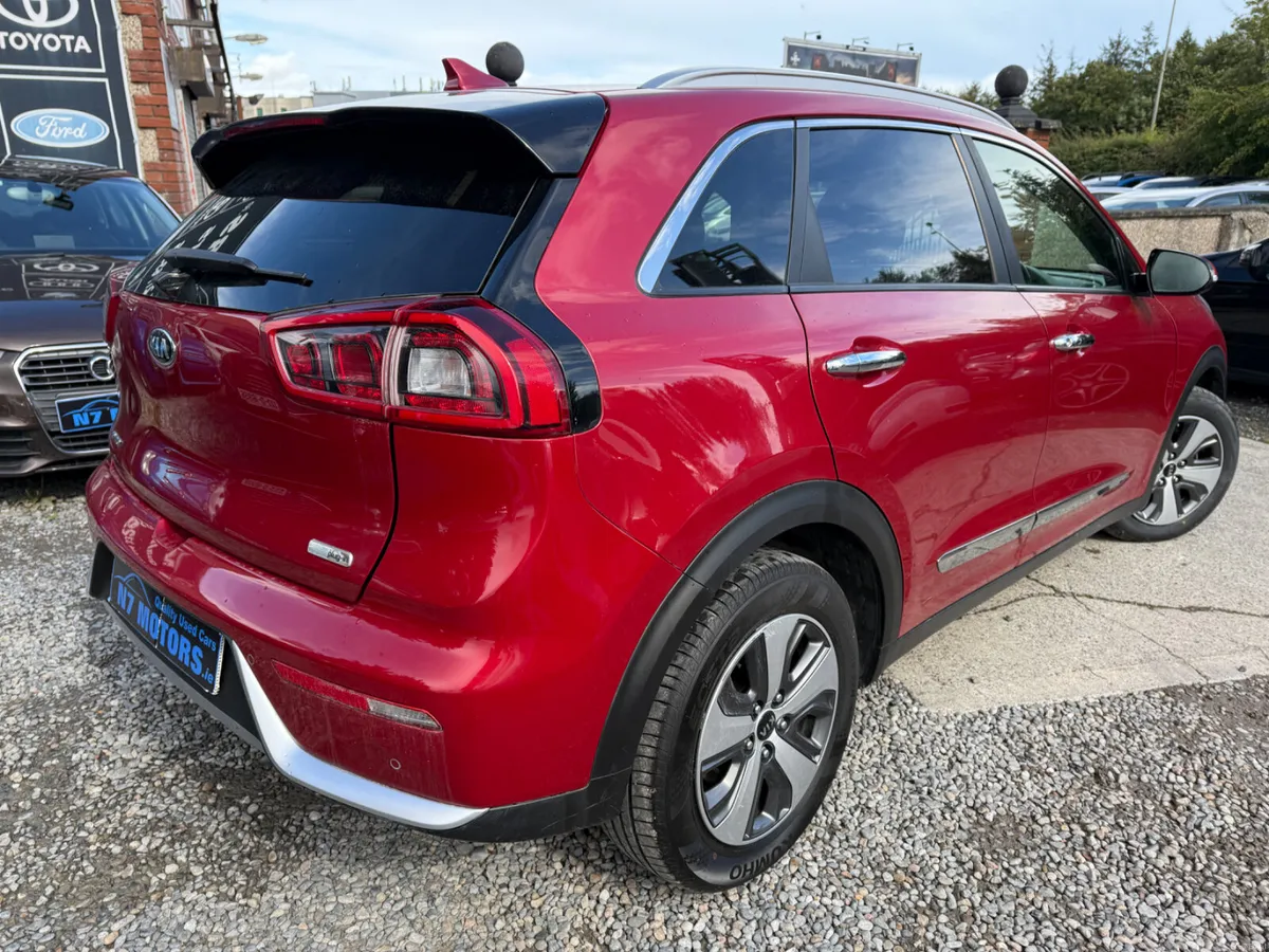 2019 Kia Niro  1.6 HYBRID AUTO - Image 4