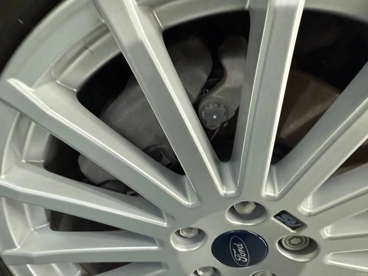 Ford RS Focus 2011 MK2 - Image 3