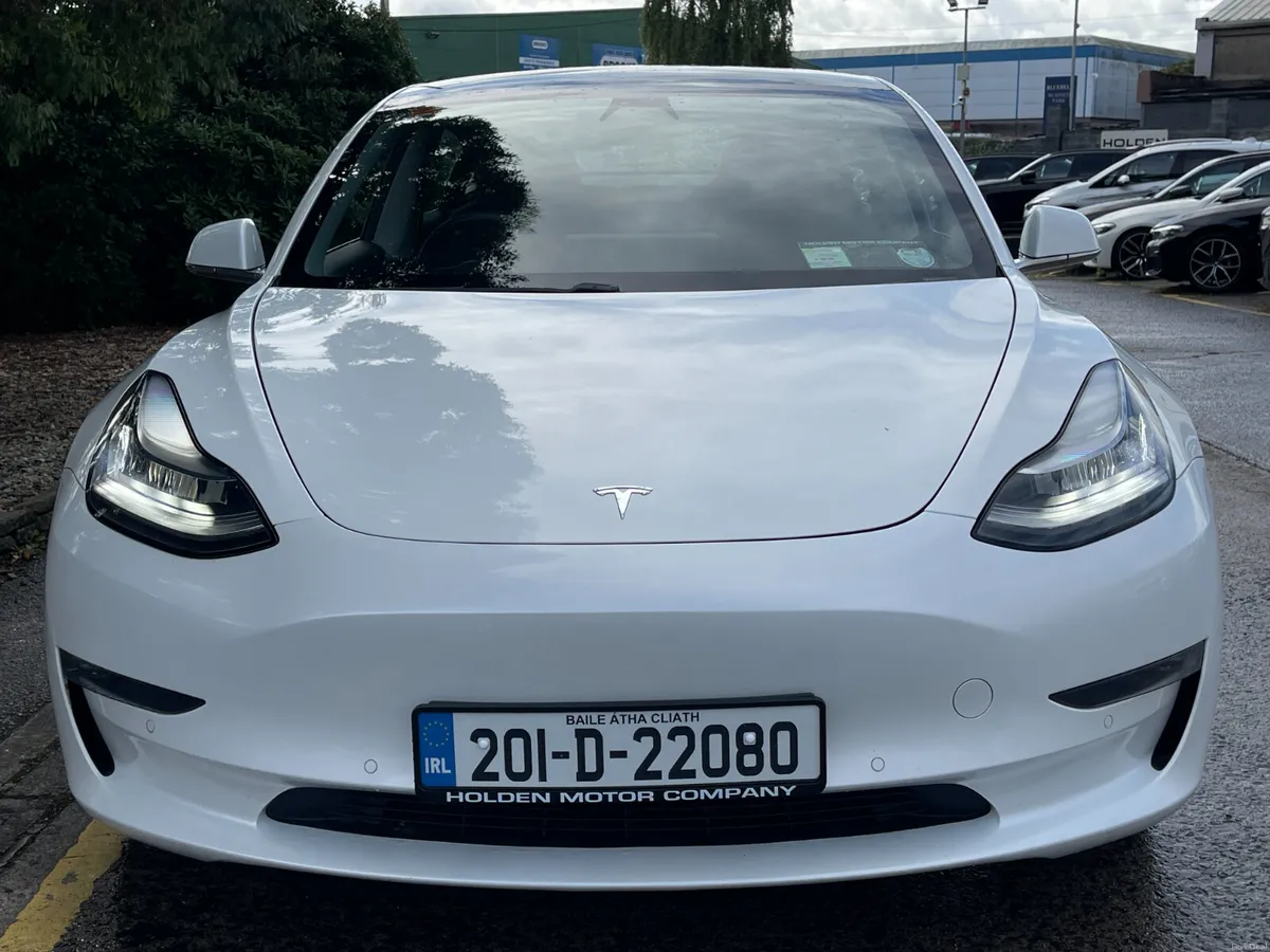2020 Tesla Model 3 - Image 4